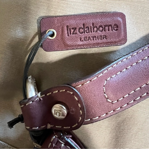 Liz Claiborne Brandy colored Leather shoulder bag - Picture 3 of 13